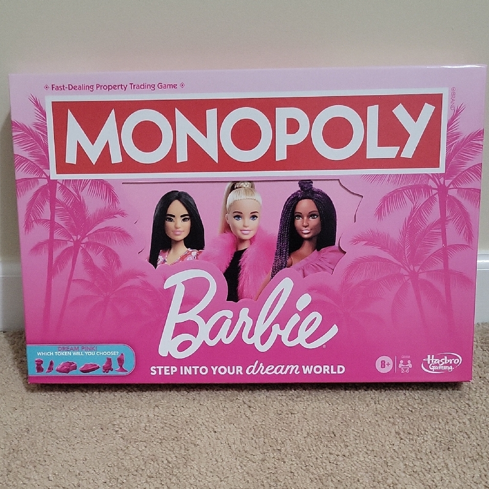 Hasbro Monopoly Barbie Edition - Pink